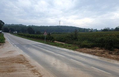 Aquesta setmana es preveuen iniciar treballs de pavimentació a la carretera d’accés a Can Trabal