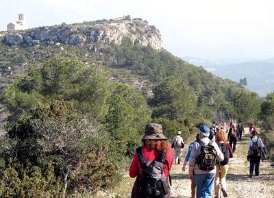 Dissabte es programa la passejada guiada  “Olèrdola, una muntanya d’històries”