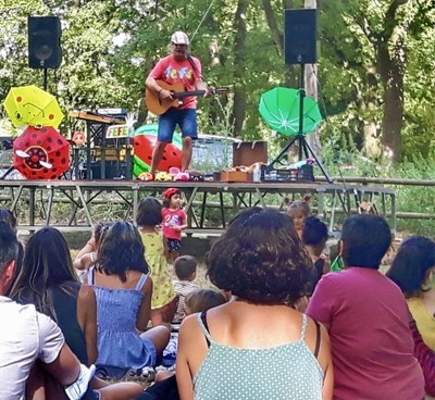 Espectacle familiar amb “Fefe i companyia” a la Trobada
