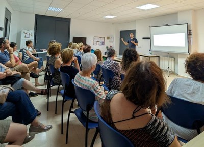 Xerrada dedicada al dol i la pèrdua
